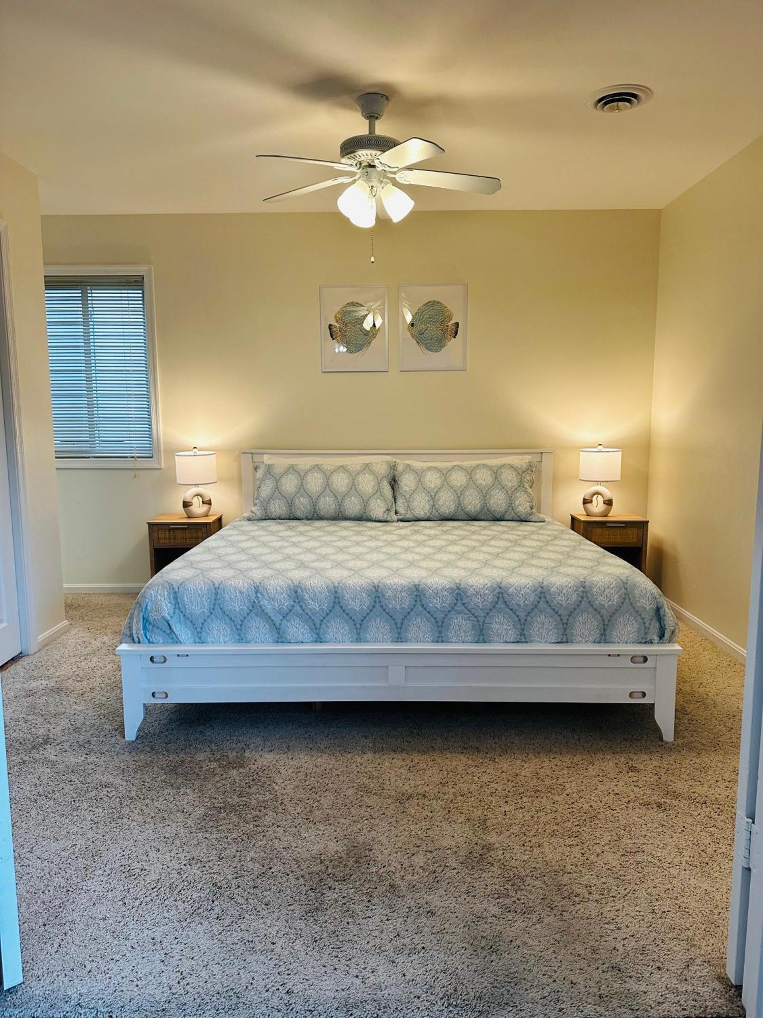 Cozy Home Walking Distance From Beach With Private Patio آوشين سيتي المظهر الخارجي الصورة